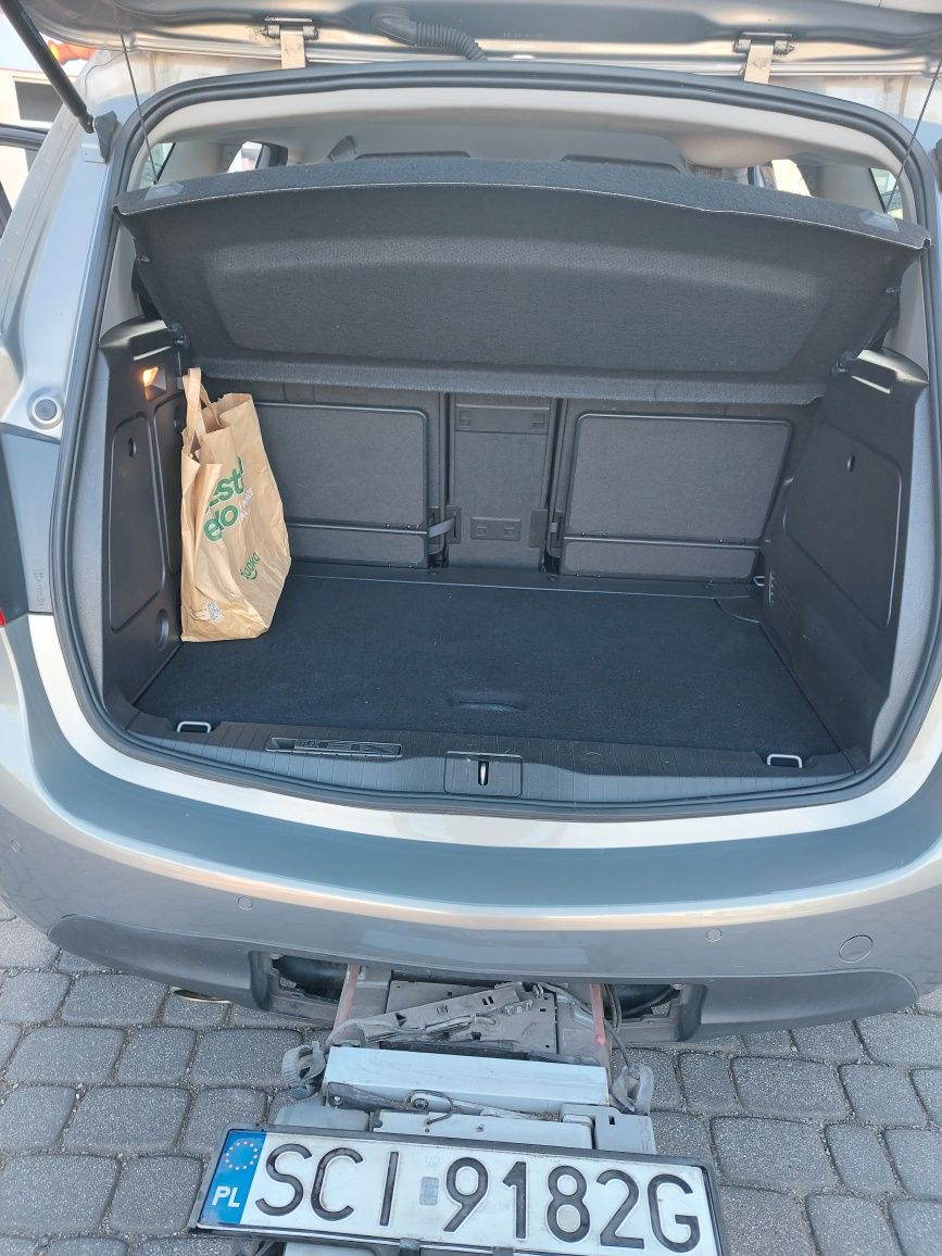 Opel Meriva 1,4,140 KM, z wysuwanym bagażnikiem drugie koła gratis