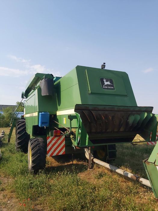 Комбайн John deere 2264