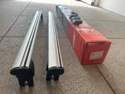 Vendo barras de tejadilho para BMW serie 1 (2019 a 2024) - como novas