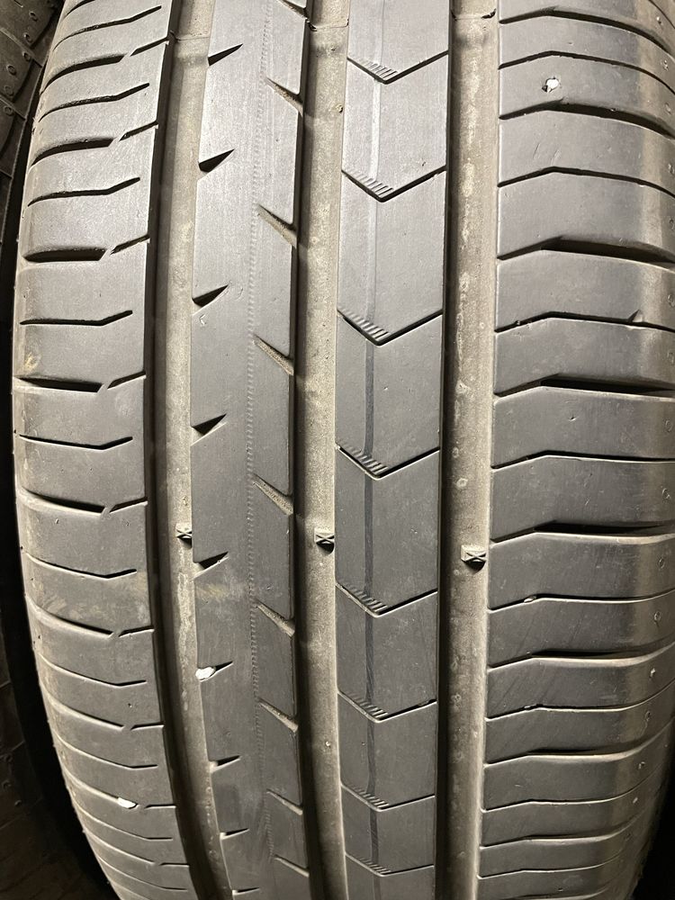 666 215 65 R16 комплект летних шин continental