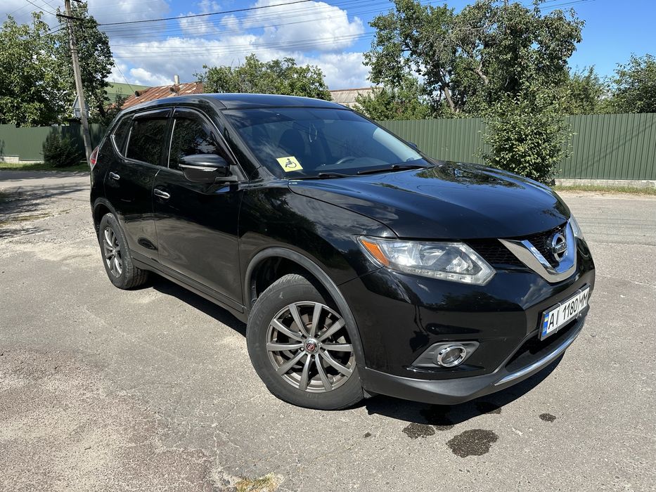 Авто Nissan  Rogue .Терміново.