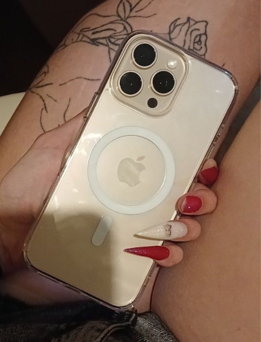 Обменяю айфон 16 про макс