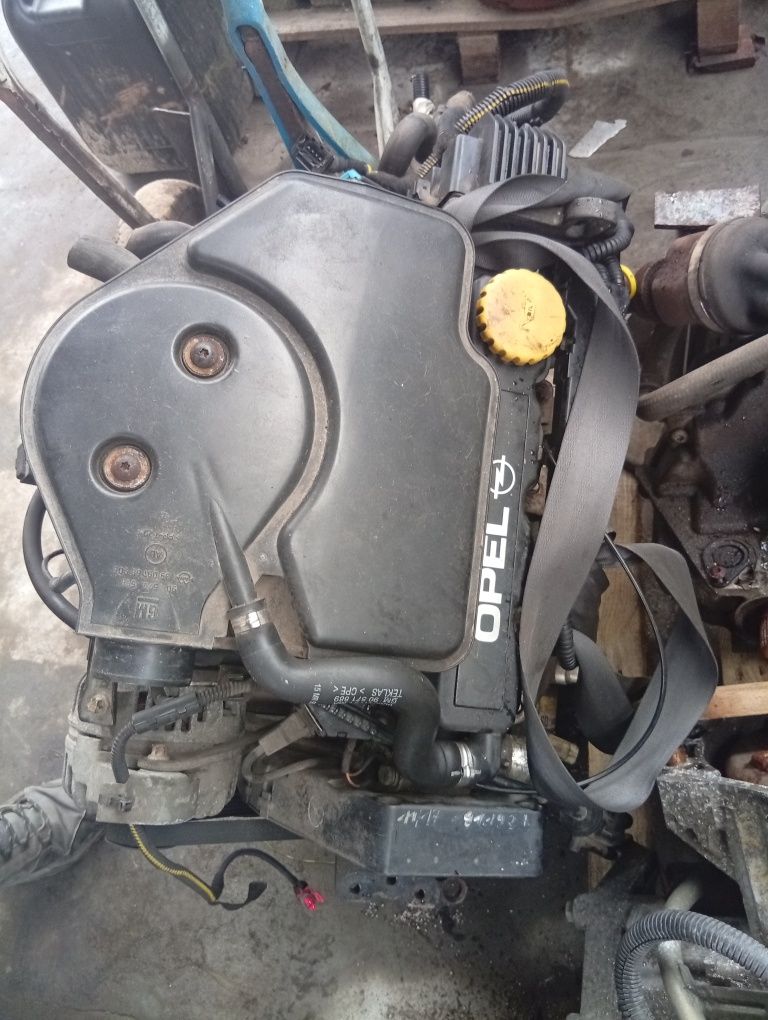 Silnik 1.6 8V Opel X16SZR