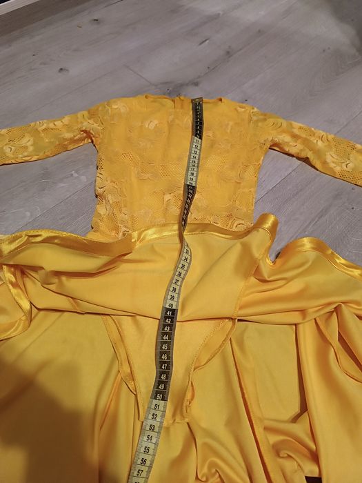 Плаття для бальних танців