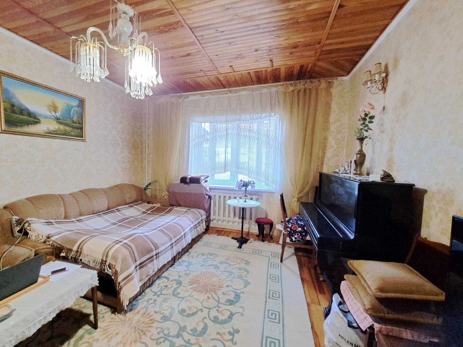 Будинок на 3 родини. Ірпінь, біля парку "Незнайка "