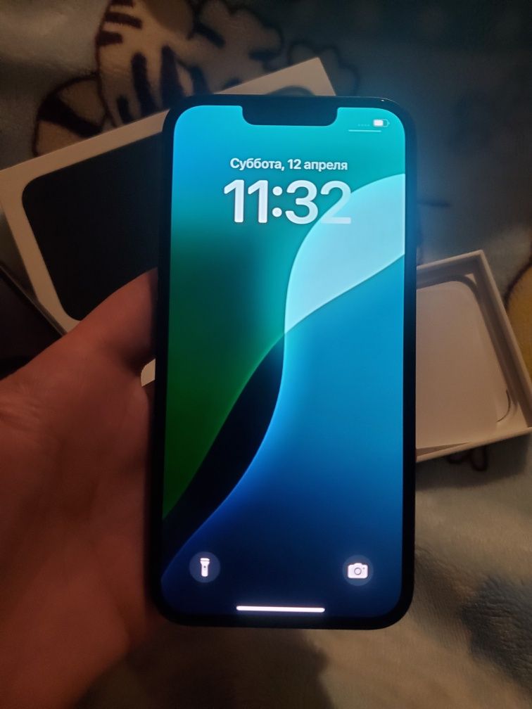 iPhone 13 128GB в Хорошем состоянии