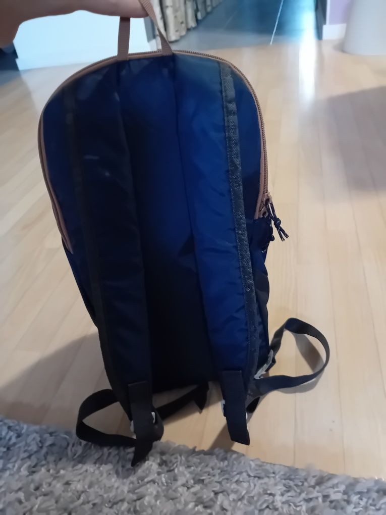 Plecak wycieczkowy turystyczny trekking rowerowy Decathlon