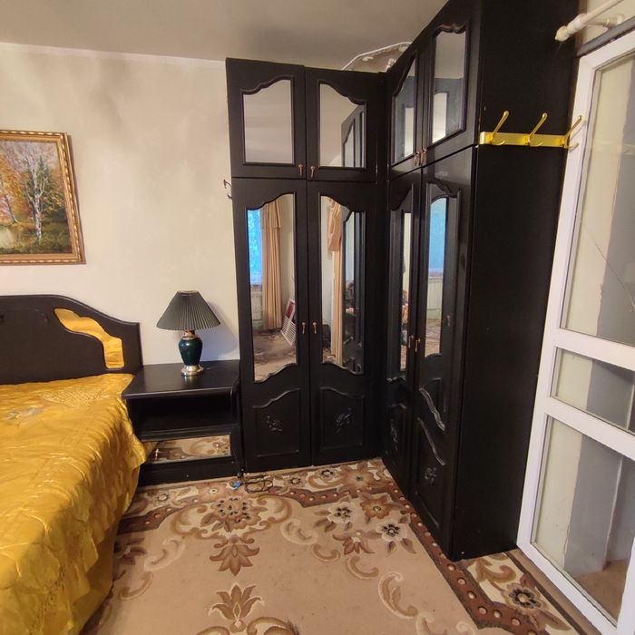 Продам спальний гарнітур