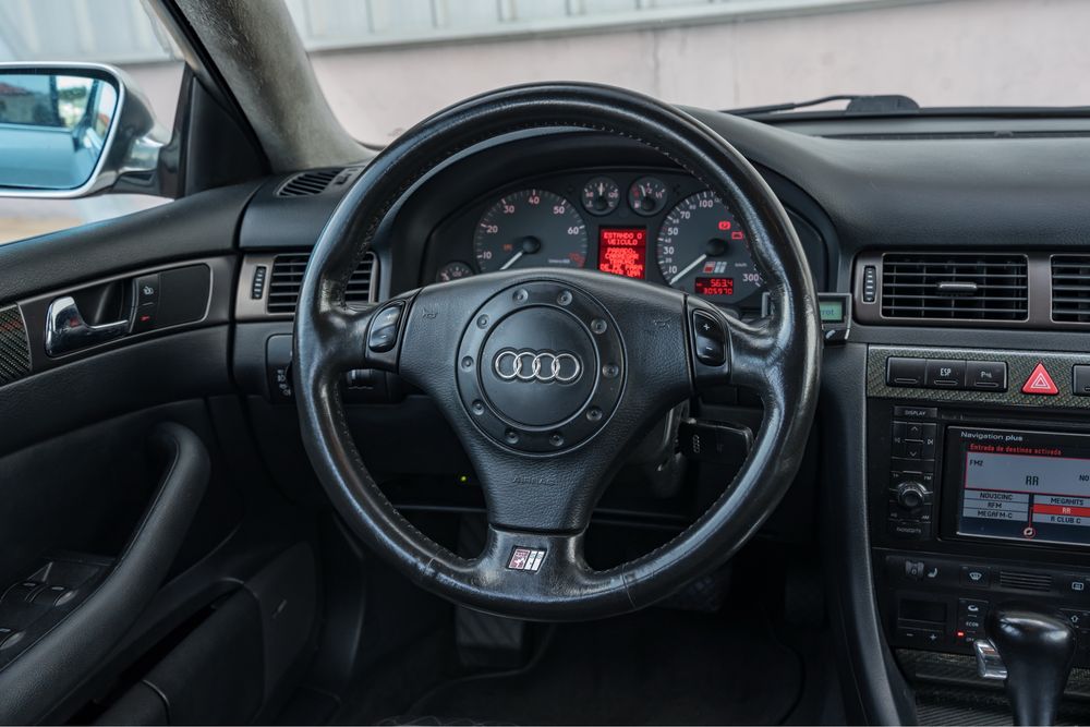 Audi S6 4.2 V8 Quattro Tiptronic