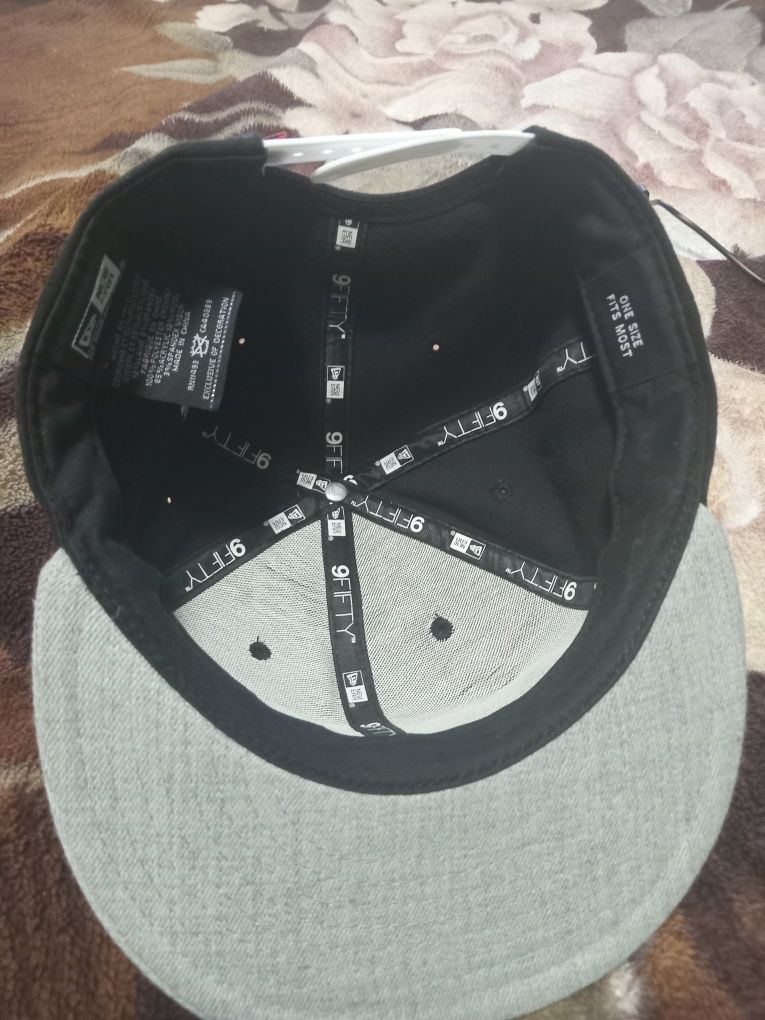 Кепка Oakley New Era