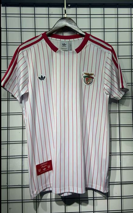 Camisolas de futebol - Benfica, Sporting, Porto, etc...