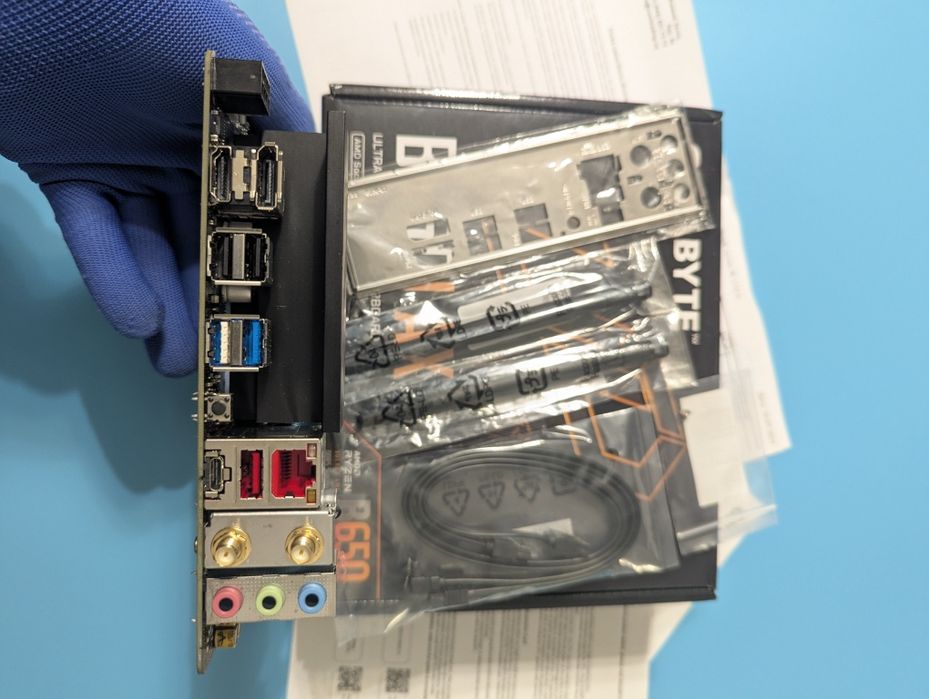 гарантія Gigabyte b650i ax itx