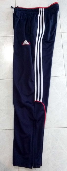 Calças desportivas Adidas e Nike