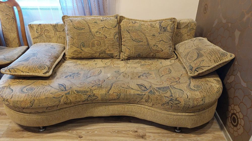 Sofa kanapa wersalka 200 cm rozkładana z poduszkami