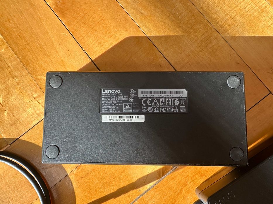 Stacja dokująca Lenovo 40A9 USB-C z zasilaczem