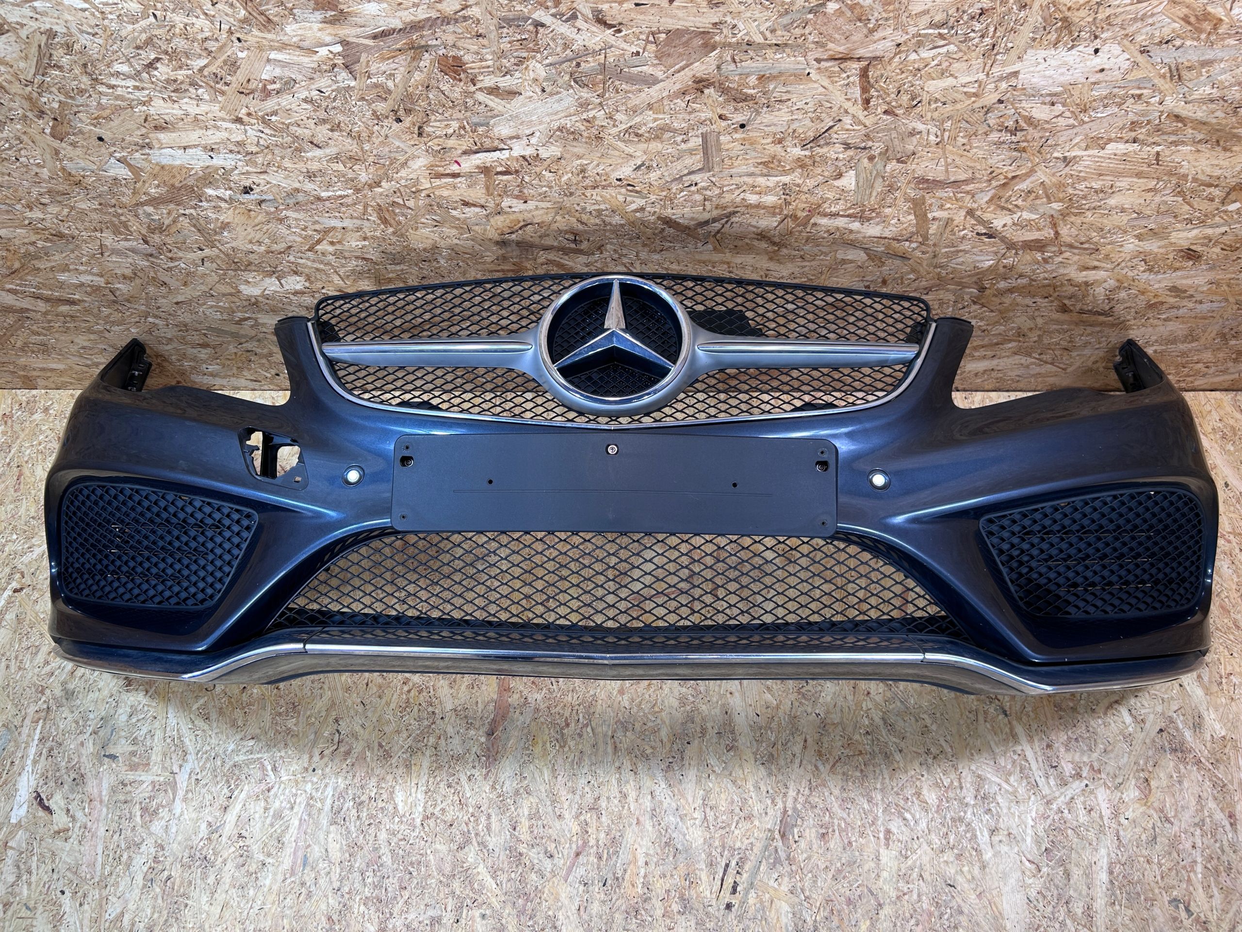 Zderzak przód Przedni Pdc Grill Mercedes e klasa Coupe W207 Amg…