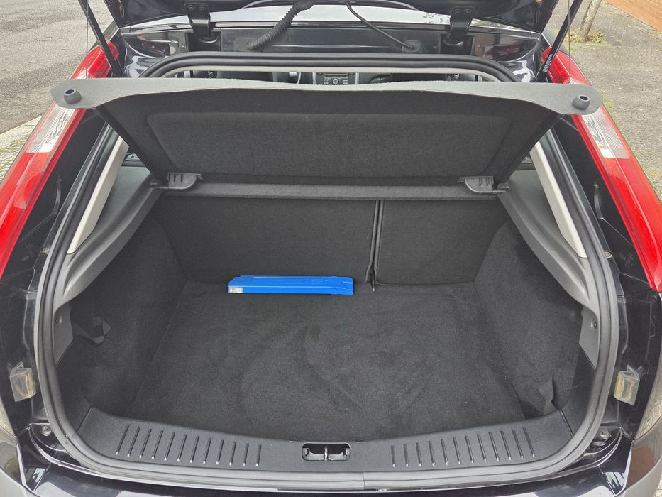 Ford Focus 1.4 Trend, 2006, Impecável