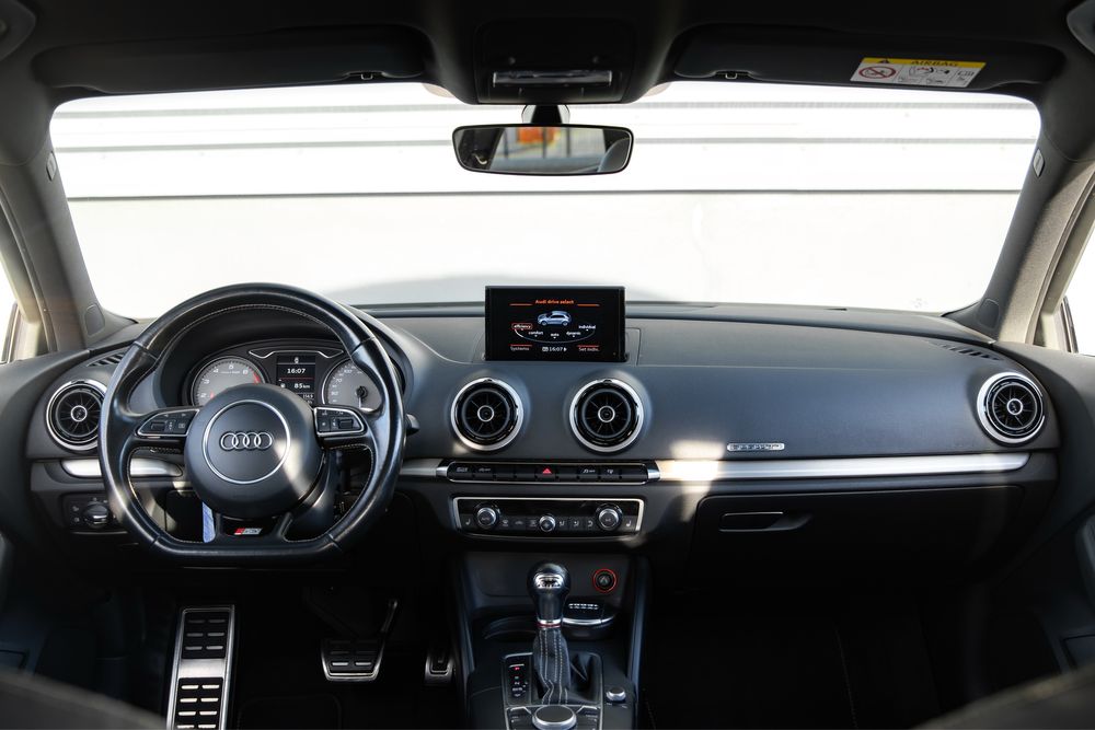 Audi S3 Sportback S-Tronic Quattro / Stage 2 & Backets