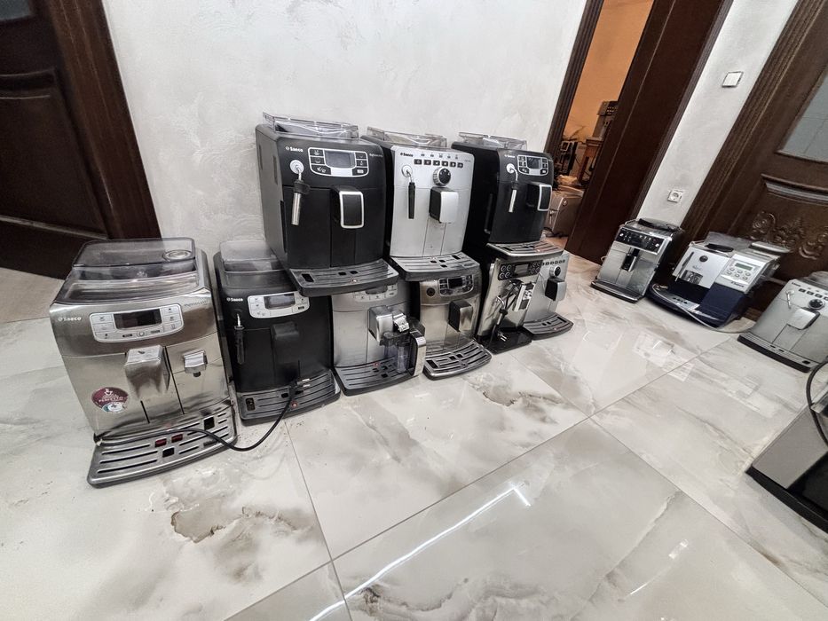 Кавомашина Saeco Intelia , кофеварка