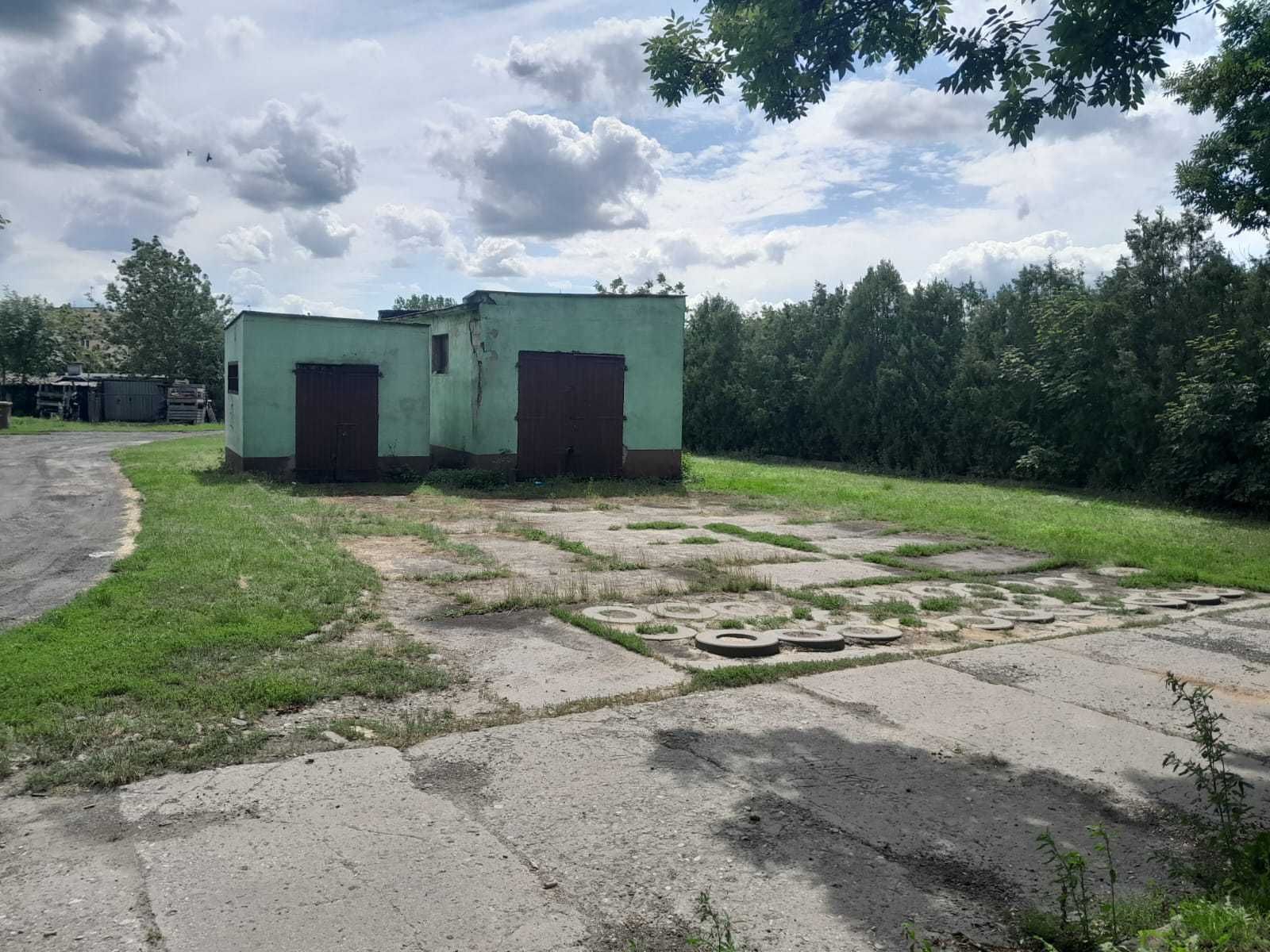 Działka budowlana  z zabudowaniem