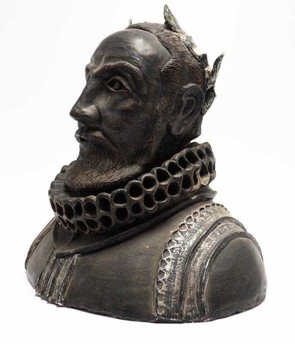 Busto Luís de Camões