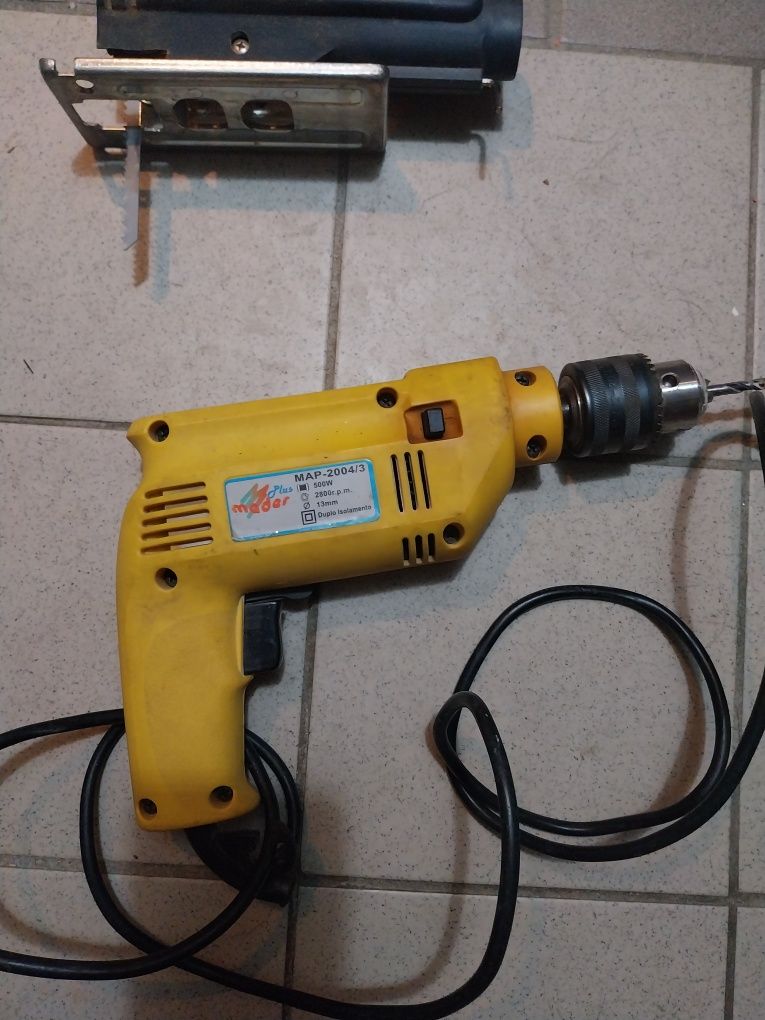 Maquina de furar