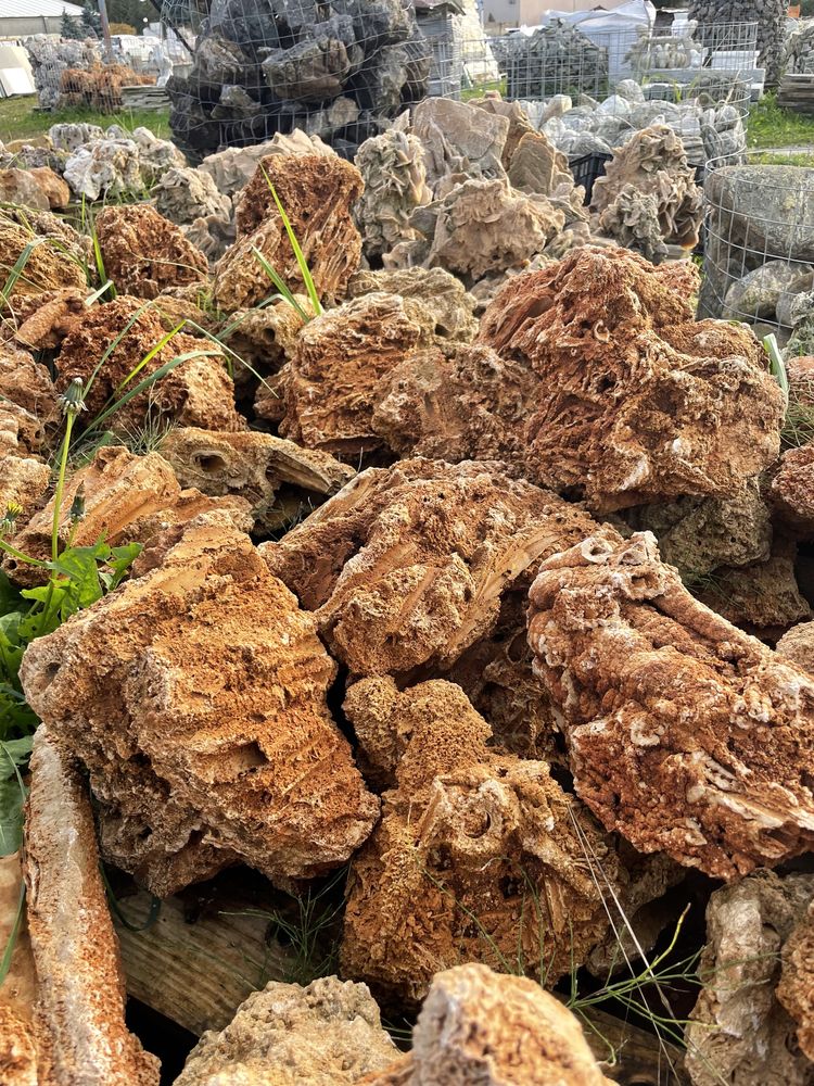Czerwony Kamień do Akwarium Skała Kamień Naturalny Wapień Łupek Malawi