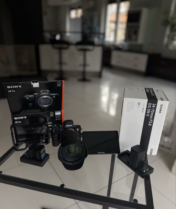 Sony A7 III + Sigma 24-70mm F2.8 – zestaw kompletny, 3310 zdjęć!