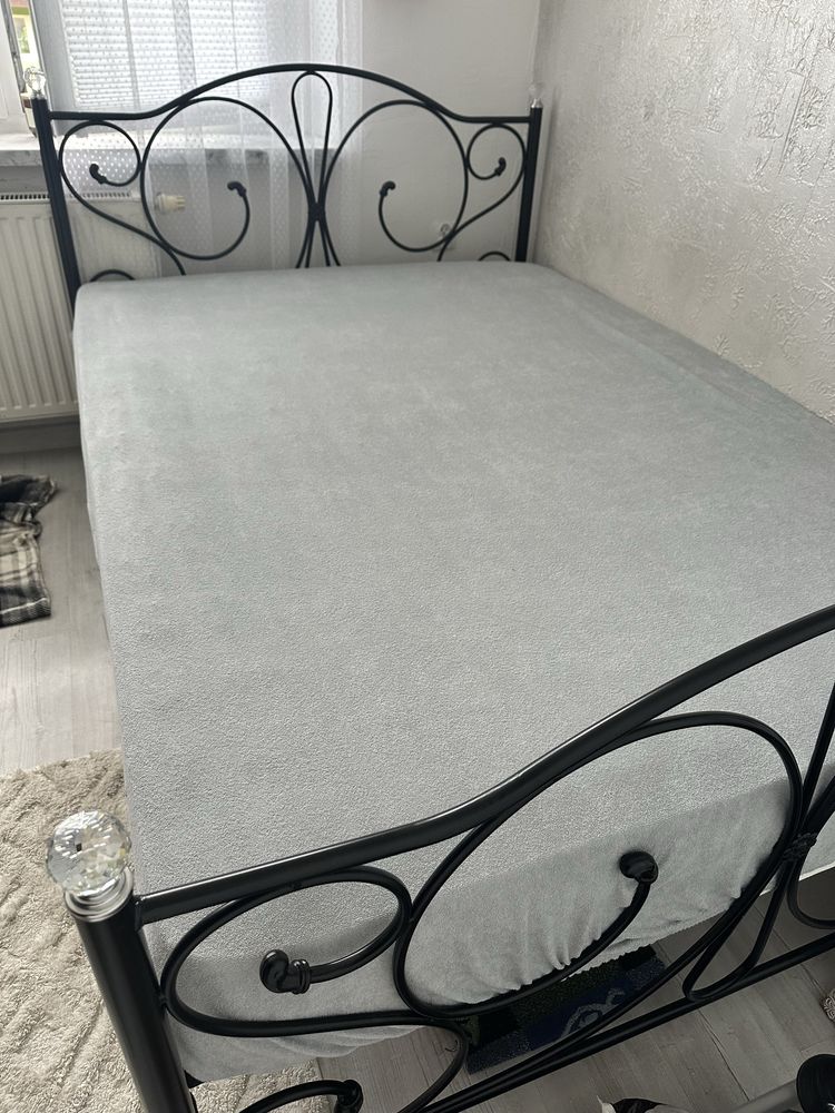 Łóżko + materac