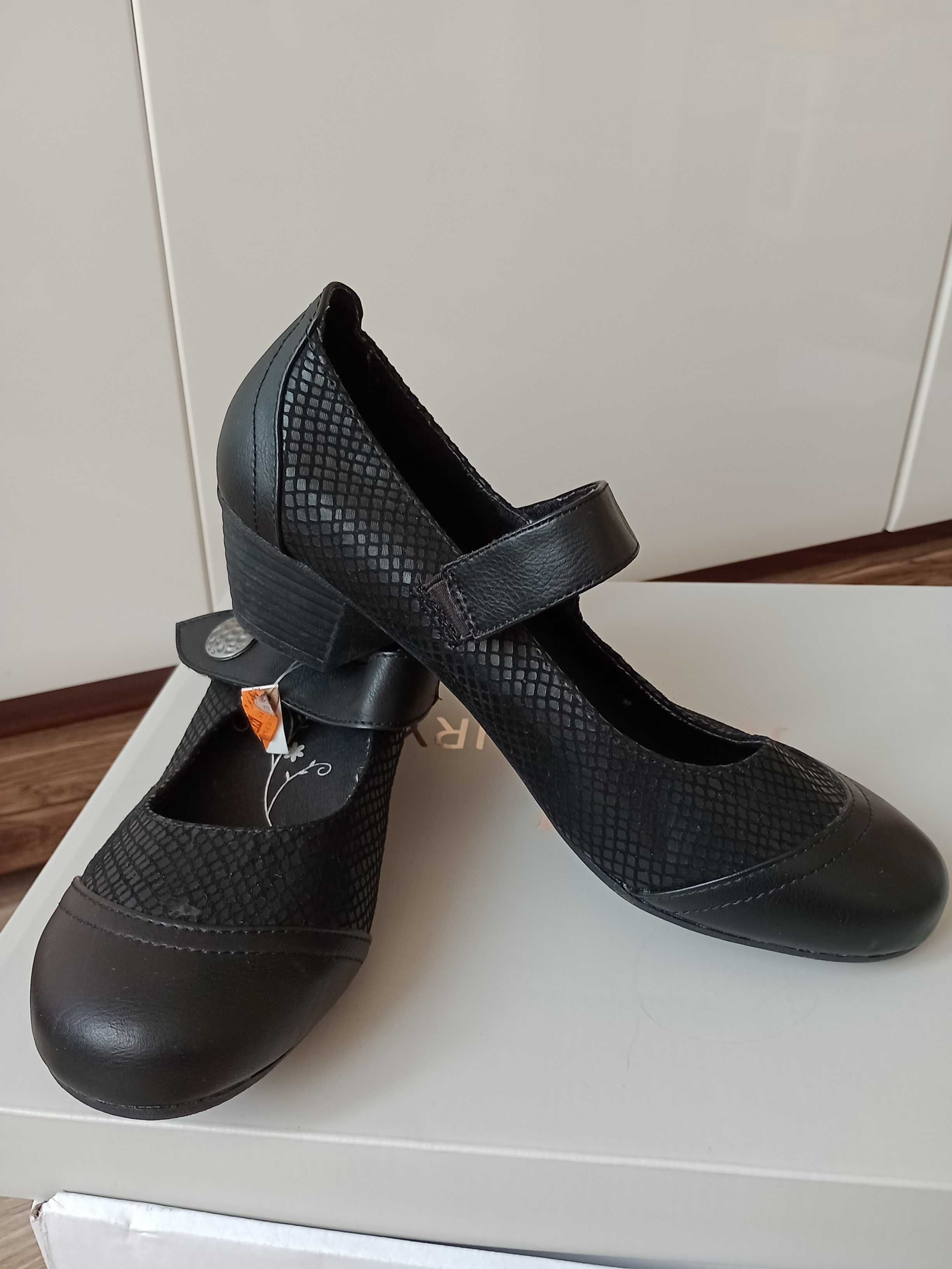 Nowe buty damskie skórzane Footflexx rozm. 37