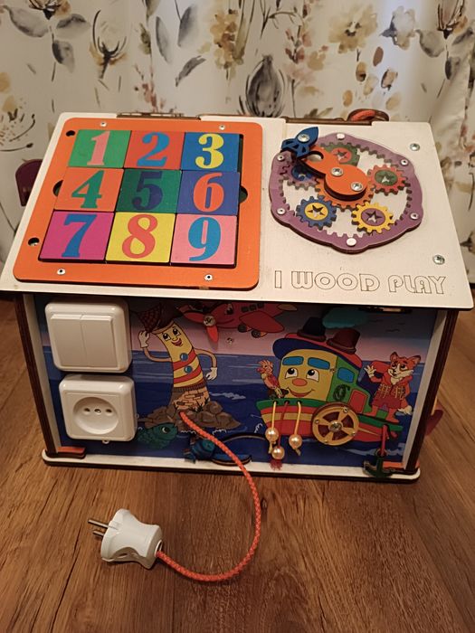 Domek manipulacyjny tablica światełka