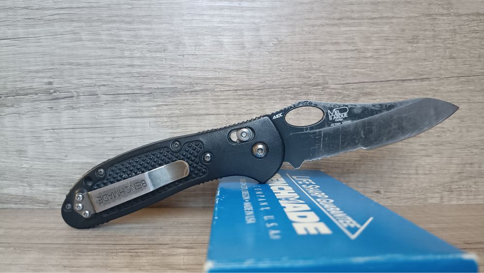 Benchmade Griptilian 550 440С складний ніж. Оригінал!