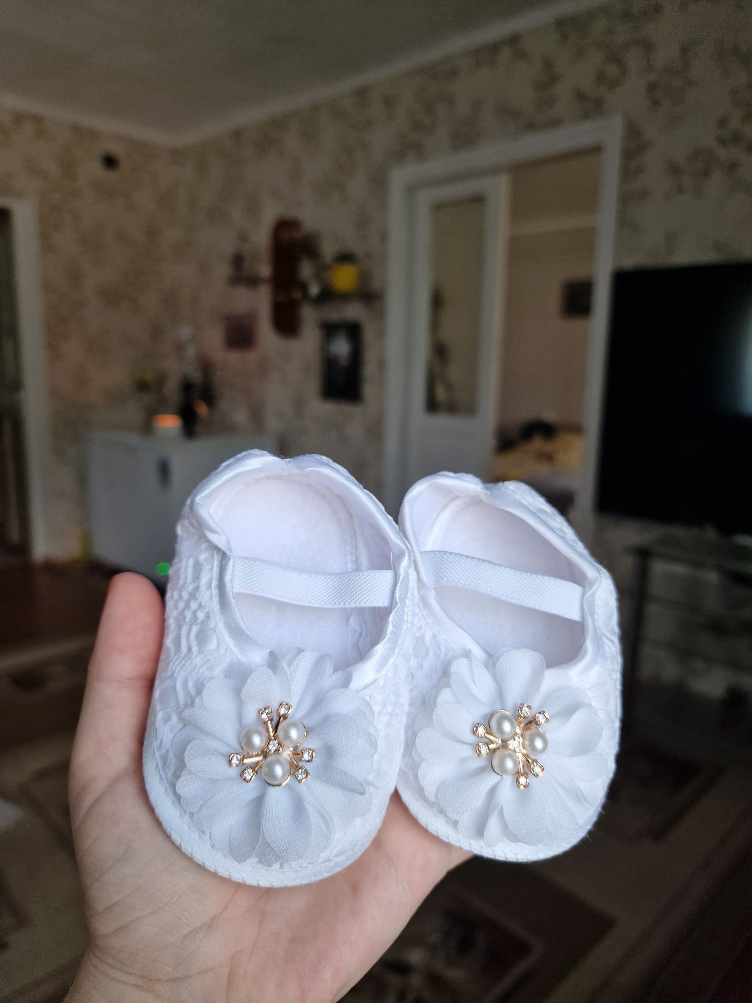 Продам сукню на рочок