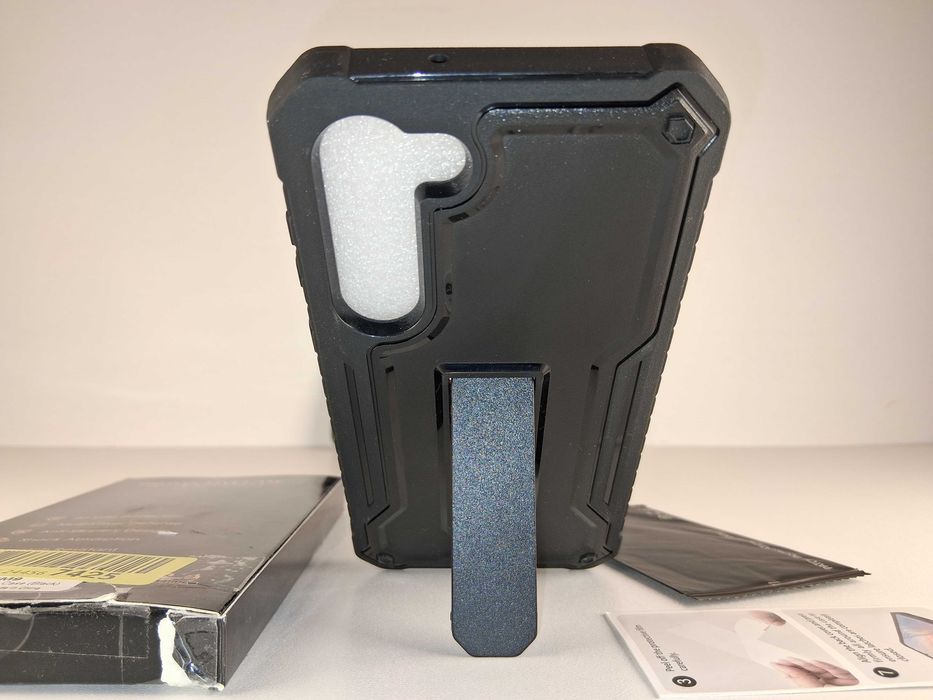 Y024 ExoGuard Pancerne Etui Samsung S23 Plus Czarne Kickstand
