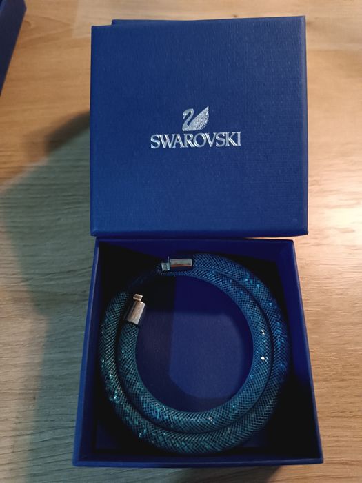 Swarovski colares