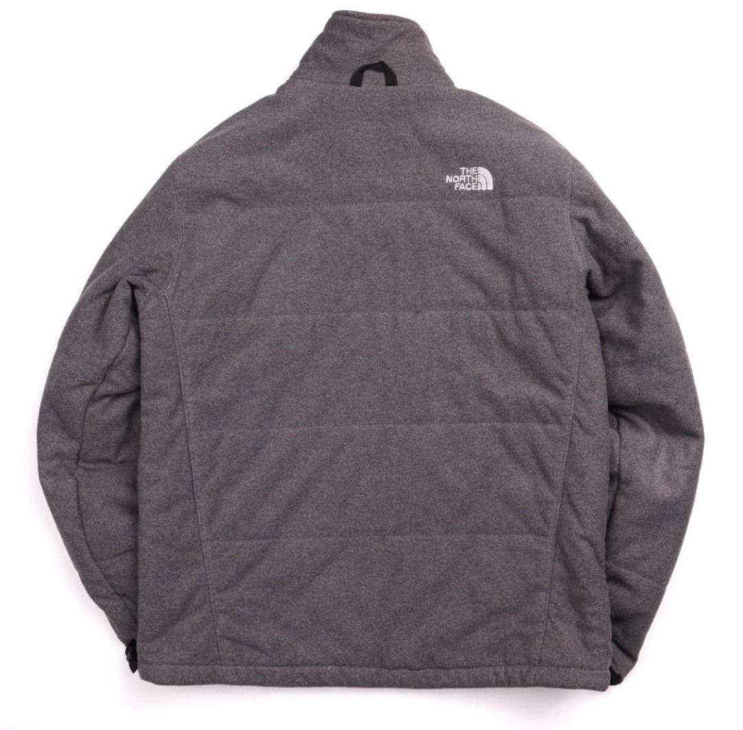 Чоловіча куртка The North Face.