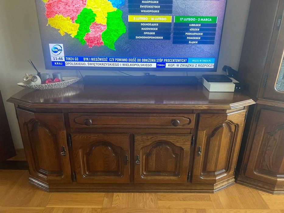 Meble dębowe swarzędz zestaw 5 elementów, ława, żyrandol, karnisz.