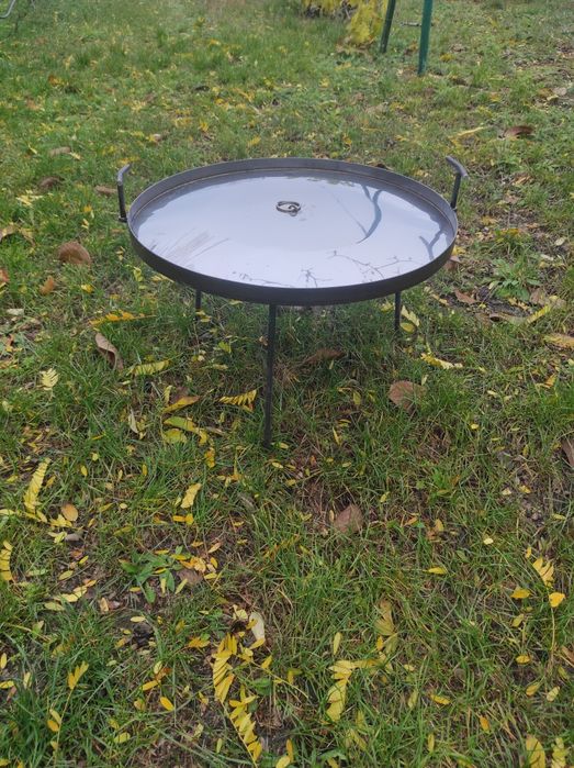 Сковорода 60 см майже нова з нержавіючою кришкою