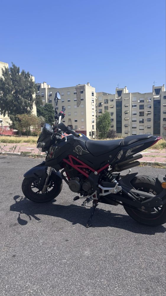 Mota benelli TNT 125CC