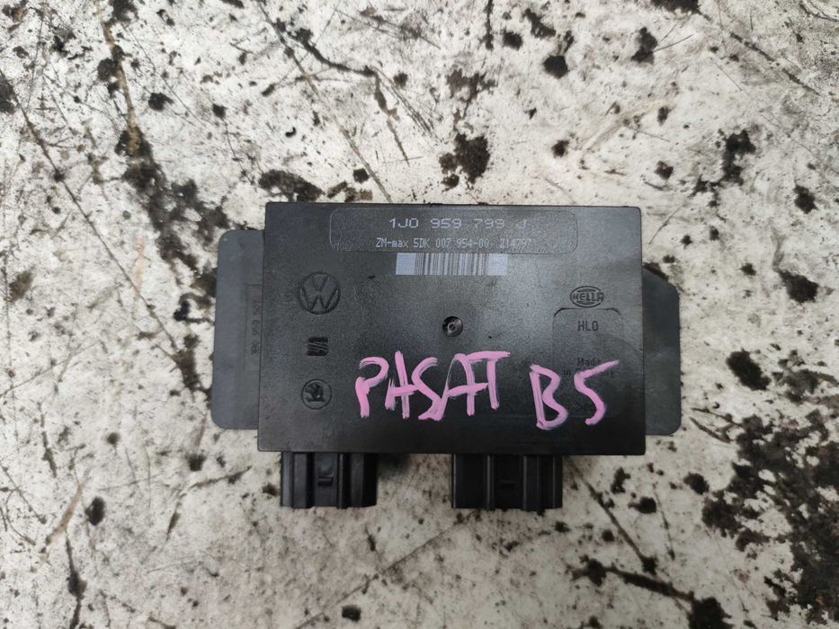 Volkswagen Passat B5 Moduł Komfortu Jednostka Komfortowa