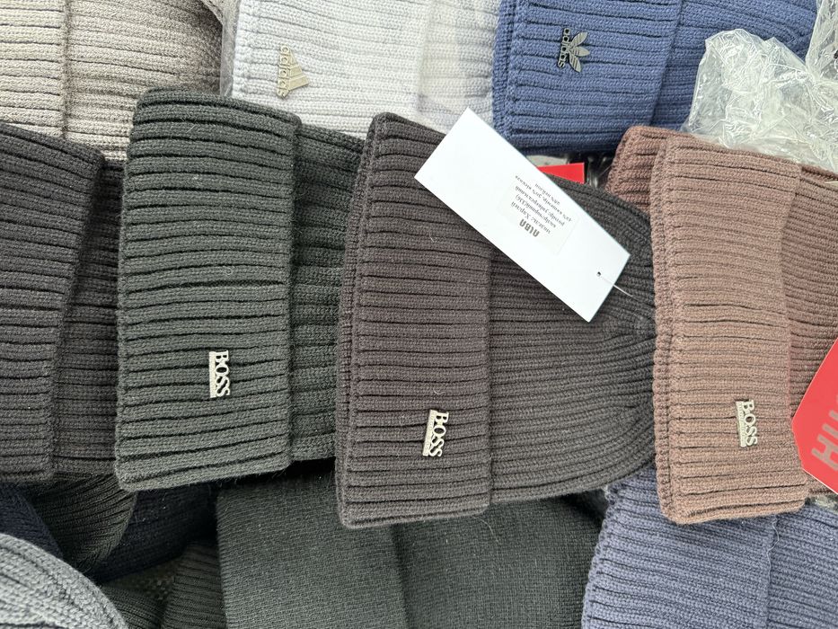 Чоловічі Теплі Шапки Брендові (Armani, Boss, Adidas)