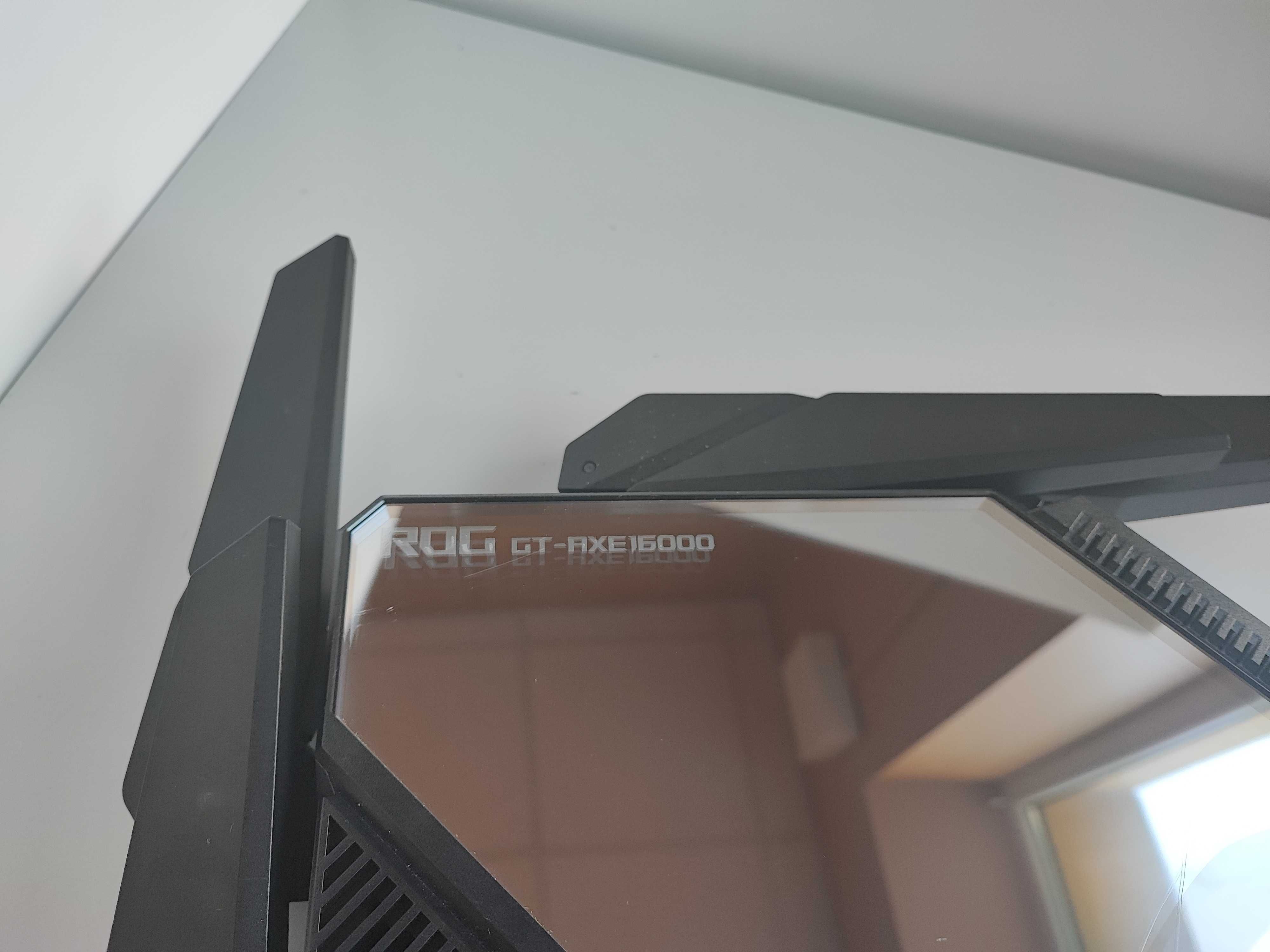 Маршрутизатор Asus ROG Rapture GT-AXE16000 WiFi6E / AX16000,Game Boost
