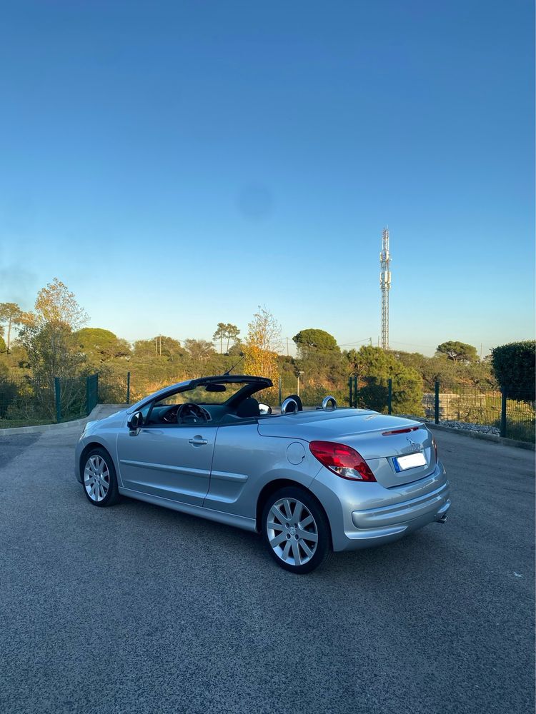 Peugeot 207CC sport 1.6HDI 115cv (2013)