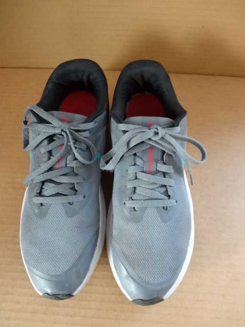 Buty NIKE STAR RUNNER 3 roz 39 Bieganie Sportowe Adidasy