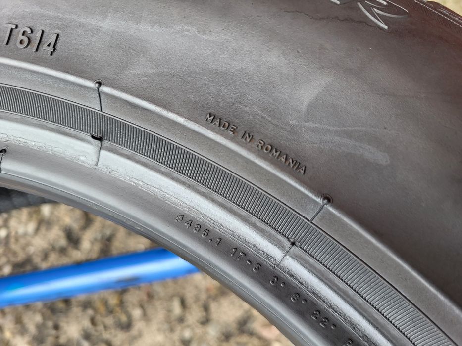 205/60/17 R17 Pirelli Sottozero 3 4шт ціна за 1шт шини зима