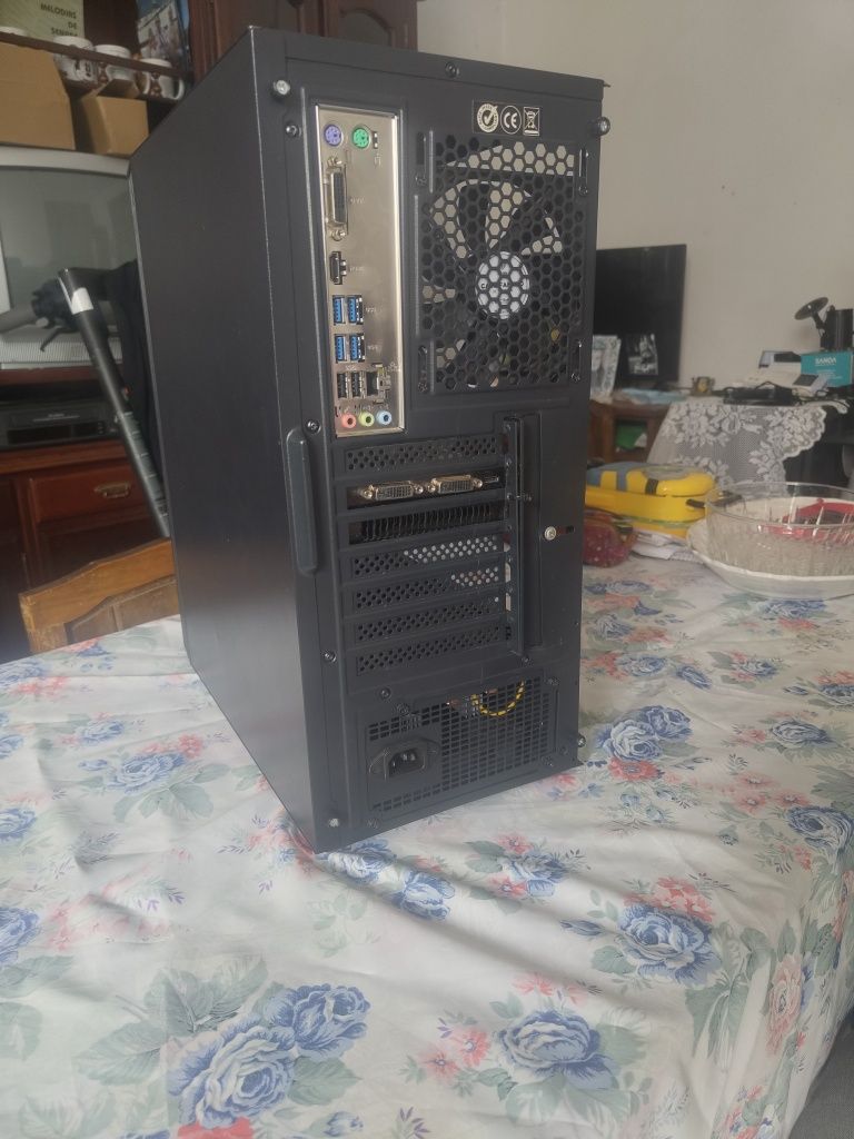 Pc Gaming Msi Ryzen 7 2700X | Asus Gtx 470 1.28Gb | 16Gb Ram | Ssd Nvm