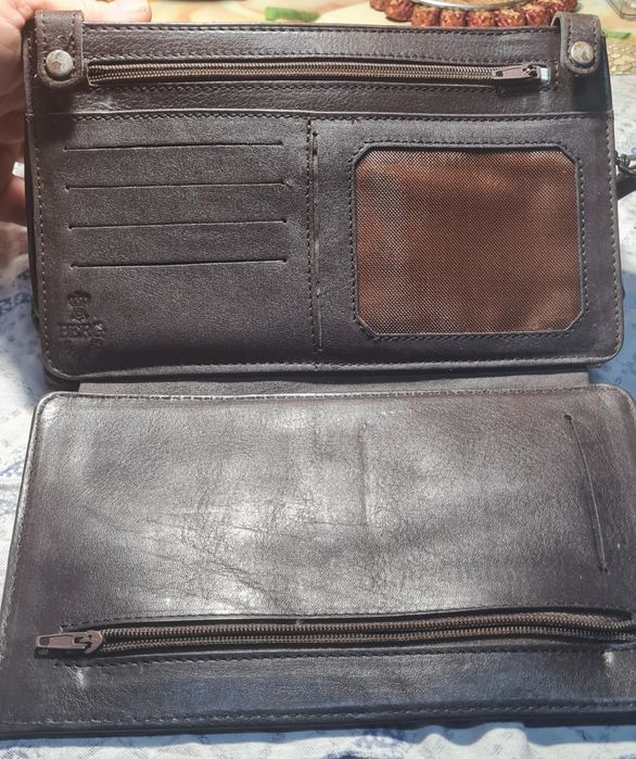 Барсетка BERG,мужская кожа,sharp, статуэтка,nikon