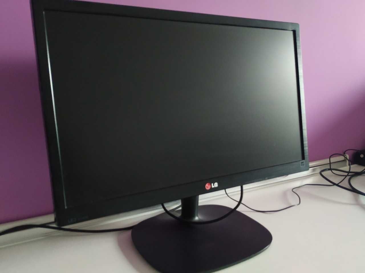 Monitor LG 21'5"