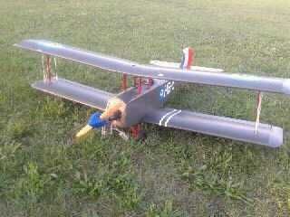 Model dwupłatowca  "Bies"