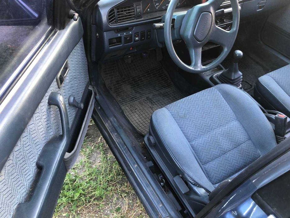 Mazda 626 GD 1988 / Мазда 626 ЖД 2.0L OHC FWD - запчасти, разборка